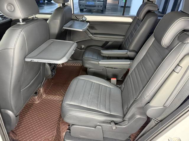 <b>Volkswagen Touran L</b>, 2021

2 575 000 ₽

37 000 км

• Двигатель: 1.4л
• Топливо: бензин
• КПП: робот
• Привод: передний
