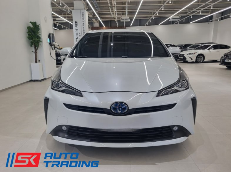 🚘**  Toyota Prius 1.8**

⚙️ **Характеристики:**

☑️ Год: 2022
☑️ Тип трансмиссии: Вариатор
☑️ Объем: 1.8 л./Бензин + электричество
☑️ Пробег: 70947 км.
☑️ Наличие тюнинга: нет
**
****💸**** Итого: 2 334 720₽**
__
____🗺____ Мы работаем по всей России и совершаем подбор автомобиля по индивидуальным критериям для каждого__

📲 **Если Вас заинтересовала покупка автомобиля** ⬇️

📞 [Александра](https://wa.me/message/6YITD6XGWUKSD1)

📱 **+7(913)822-67-72**

ℹ️ **Отдел продаж: 

**📱** ****+7(993)282-67-72****

**📞 [WhatsApp](https://wa.me/79932826772?text=%D0%9F%D1%80%D0%B8%D0%B2%D0%B5%D1%82!%20%F0%9F%91%8B%20%D0%9C%D0%B5%D0%BD%D1%8F%20%D0%B8%D0%BD%D1%82%D0%B5%D1%80%D0%B5%D1%81%D1%83%D0%B5%D1%82...)
