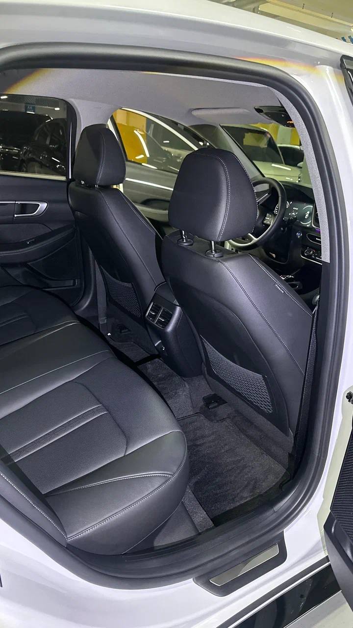 <b>Hyundai Sonata</b>, 2021

2 811 000 ₽

5 512 км

• Двигатель: 2.0л
• Топливо: бензин
• Привод: передний
