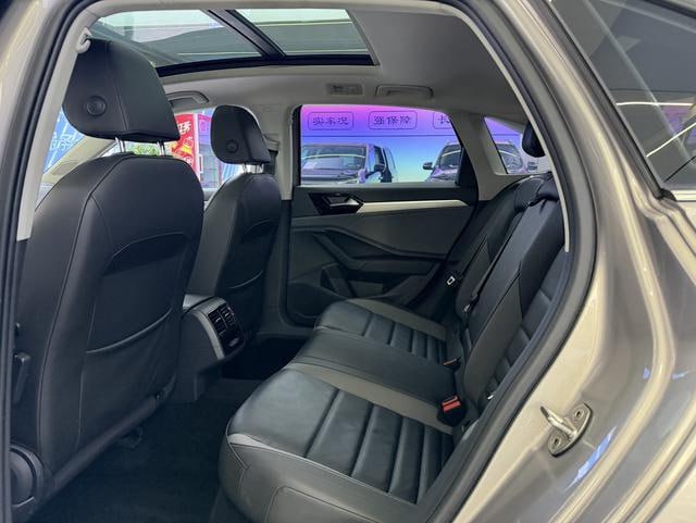 <b>Volkswagen Sagitar</b>, 2022

1 685 000 ₽

18 000 км

• Двигатель: 1.4л
• КПП: робот
• Привод: передний
