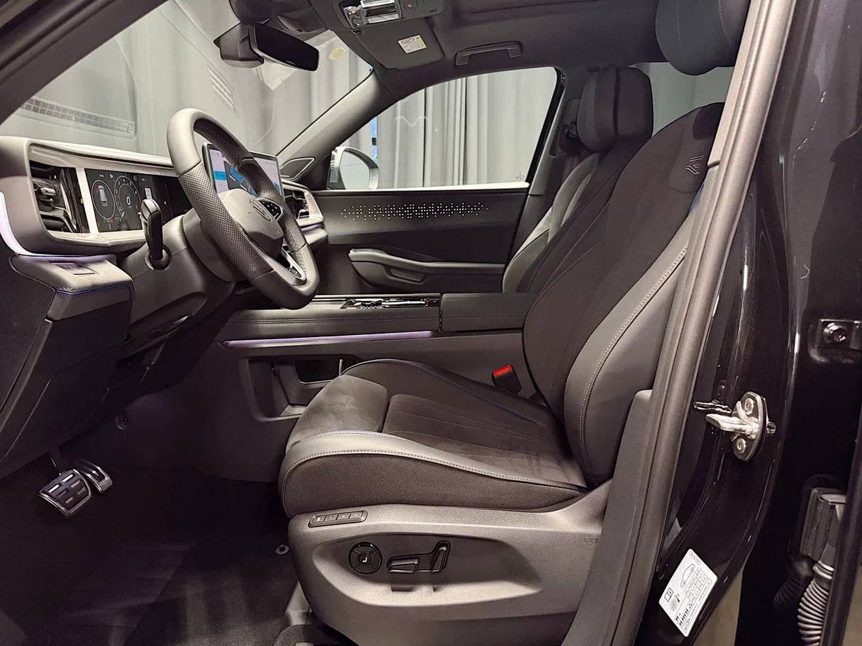 <b>Volkswagen Teramont Pro</b>, 2025

5 990 000 ₽

• Двигатель: 2.0л
• Топливо: бензин
• КПП: РКПП
• Привод: Полный
