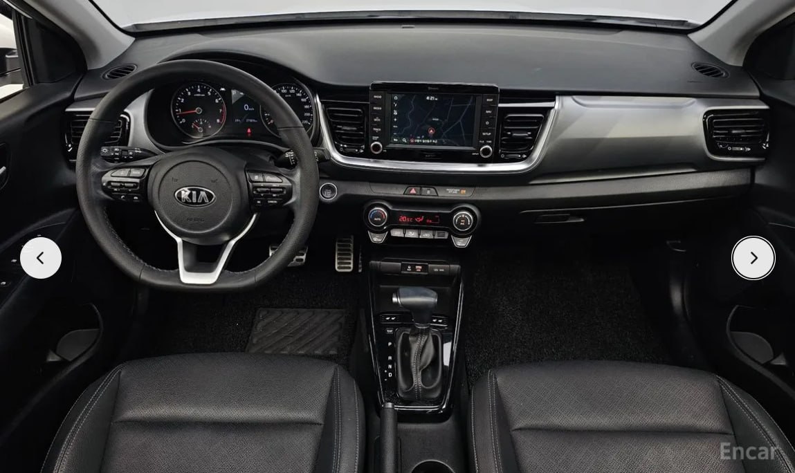 __‼️ Компактный автомобиль доступен к заказу из Кореи 🚛__ 

🇰🇷 Kia Stonic
🚗 Автомобиль - 2019г. ЛЕВЫЙ руль
🏃‍♂️ Пробег - 27.929 км
🎬 Мотор 1.4 бензин 2вд 
👍 Комплектация Prestige
📸 Полную информацию по авто можно получить у нашего специалиста по ссылке 👇 

✉️ [Оставить запрос](https://b24-ll968a.bitrix24.site/crm_form_ve5ey/)
📱 [Или написать в вотсап](http://wa.me/79502949989)

💰 А цена данного автомобиля под ключ с растаможкой и утилём** 1.680.000**₽ по сегодняшним курсам

😎[Подобрать другую комплектацию](https://batareyka25.ru/avto-iz-korei/kia/stonic/?year_from=2019&year_to=2019)