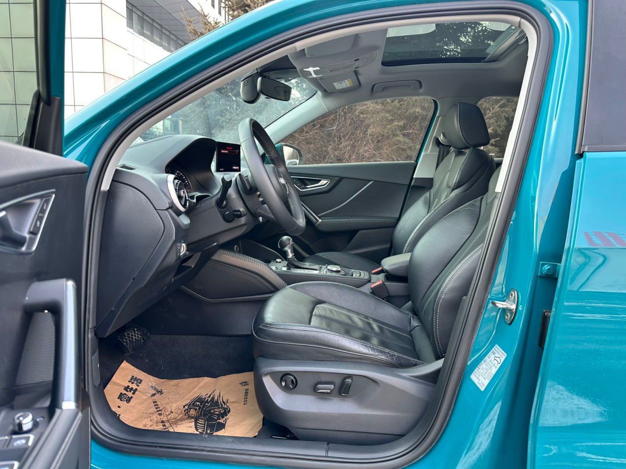 <b>Audi Q2L</b>, 2022

1 875 000 ₽

43300 км

• Двигатель: 1.4л
• Топливо: бензин
• Привод: передний
• Кузов: кроссовер
