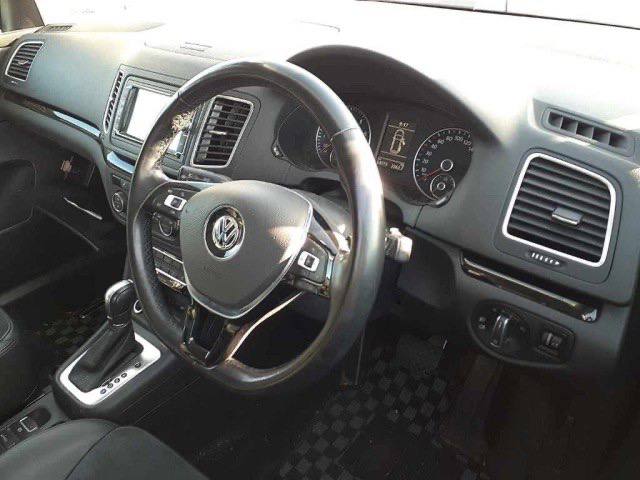 <b>Volkswagen Sharan</b>, 2018

1 558 318 ₽

64 773 км

• Двигатель: 1.4л
• КПП: робот
• Привод: передний
