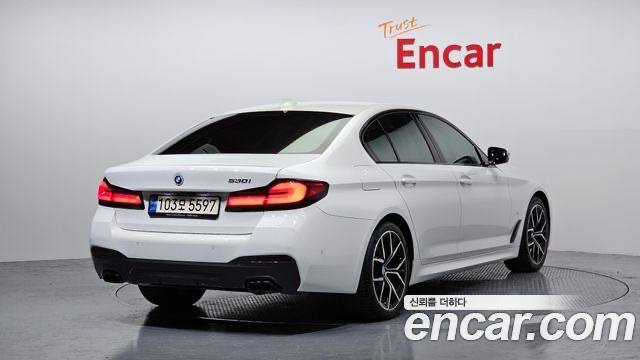 <b>BMW 5 Series (G30) 530i M Sport Package</b>, 2023

5 600 000 ₽

61277 км

• Двигатель: 2.0л
• Топливо: бензин
• Привод: полный
