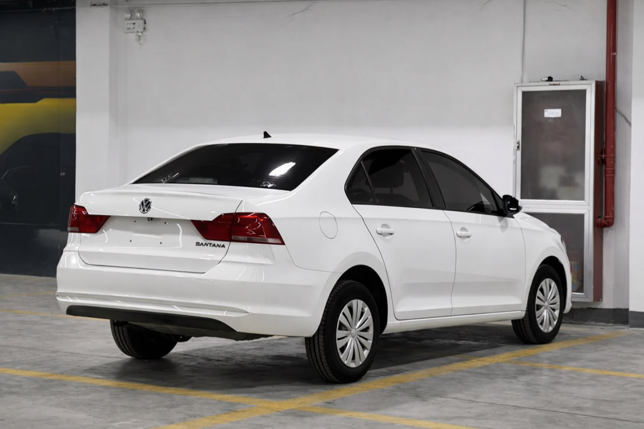 <b>VW Santana</b>, 2021

1 325 000 ₽

31000 км

• Двигатель: 1.5л
• Топливо: бензин
• КПП: автомат
• Привод: передний
• Кузов: седан
