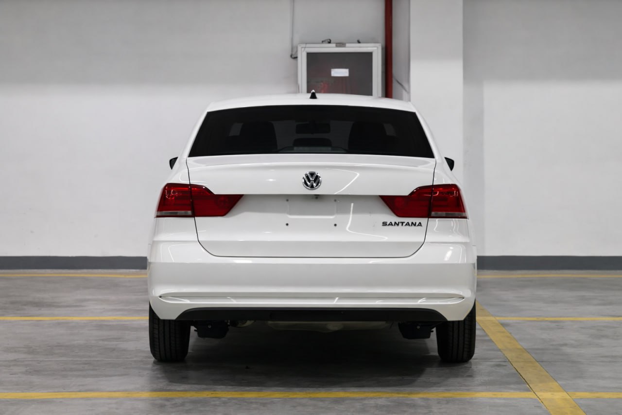 <b>VW Santana</b>, 2021

1 325 000 ₽

31000 км

• Двигатель: 1.5л
• Топливо: бензин
• КПП: автомат
• Привод: передний
• Кузов: седан
