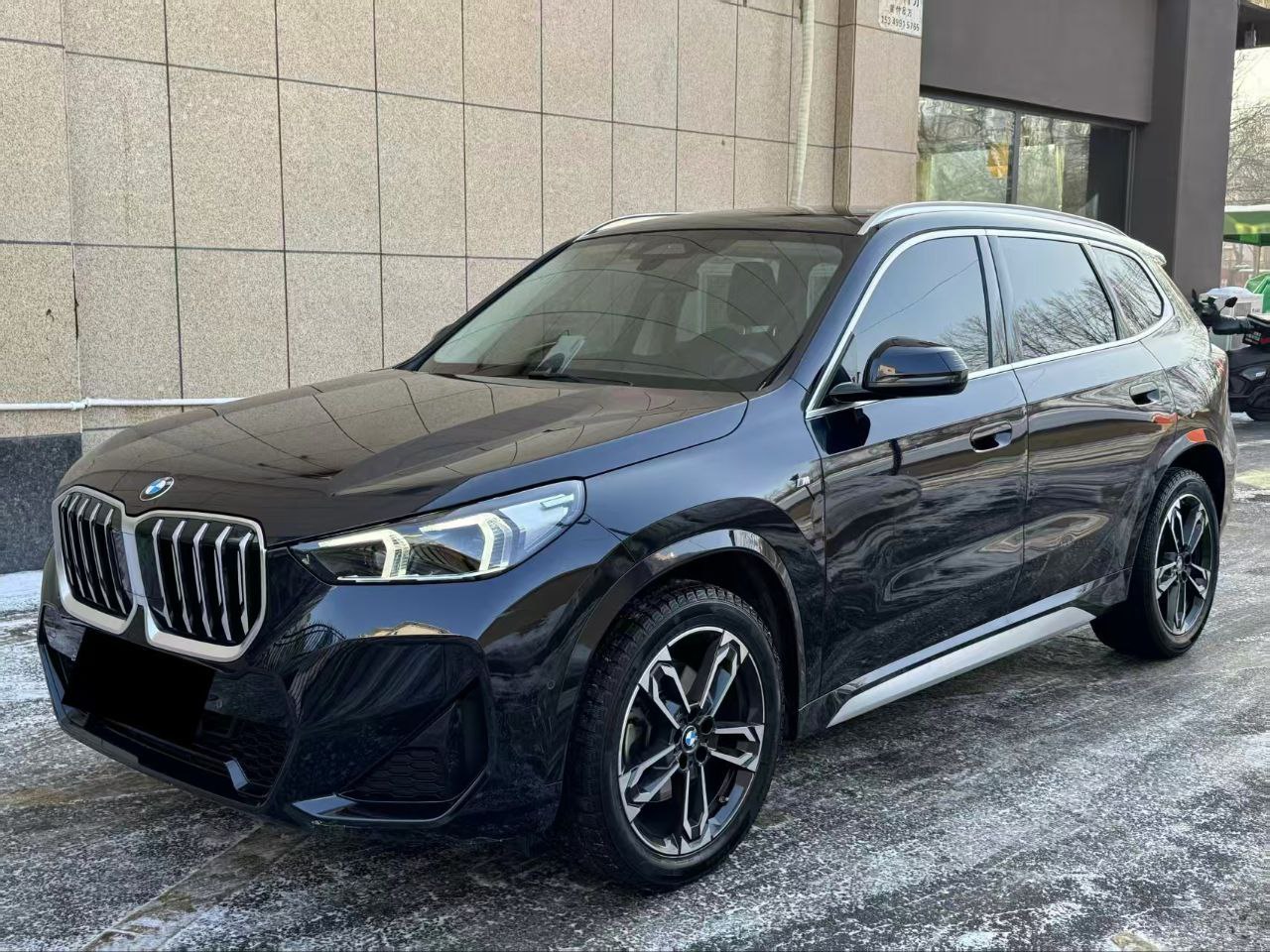 <b>BMW X1</b>, 2024

4 485 000 ₽

11 000 км

• Двигатель: 2.0л
• Топливо: бензин
• КПП: робот
• Привод: передний
• Кузов: кроссовер

