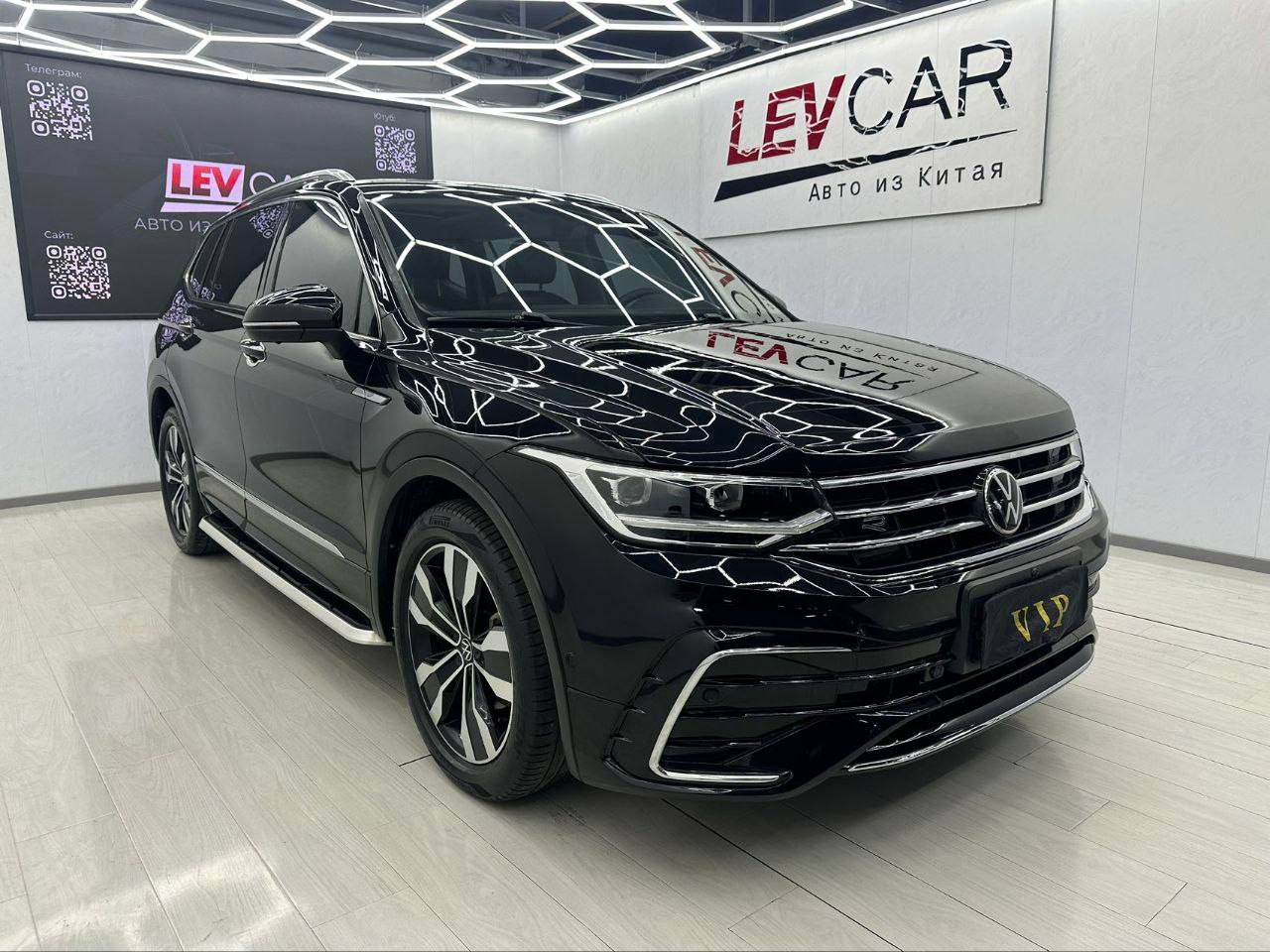 Volkswagen Tiguan L 2022
