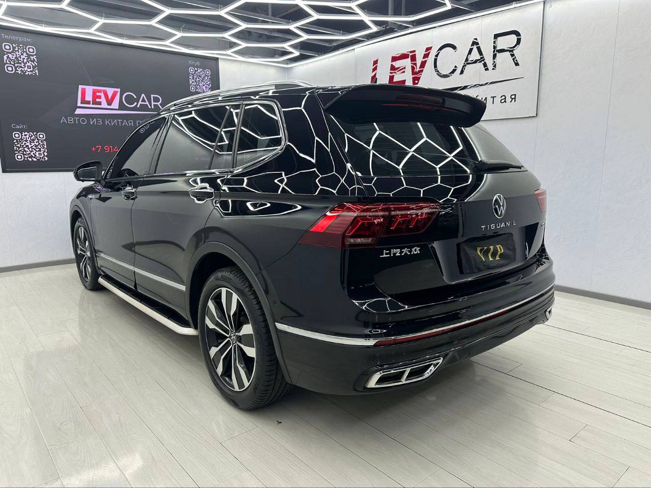 <b>Volkswagen Tiguan L</b>, 2022

2 740 000 р.

36624 км

• Двигатель: 2.0л
• Топливо: бензин
• Привод: передний
• Кузов: кроссовер
