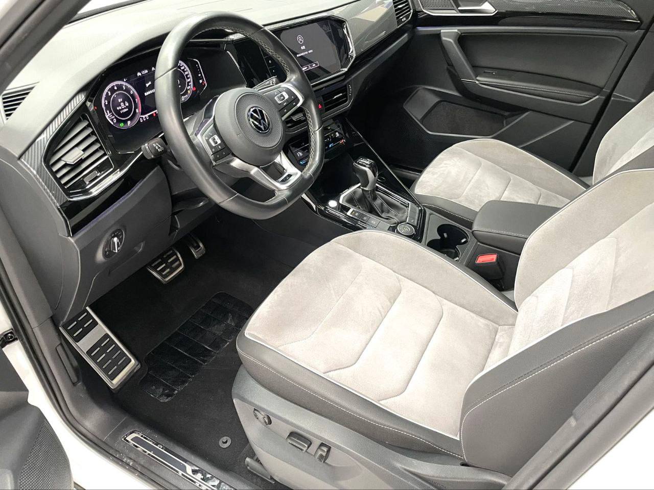 <b>Volkswagen Tayron</b>, 2022

2 880 000 р.

52 524 км

• Двигатель: 2.0л
• Топливо: бензин
• Привод: полный
