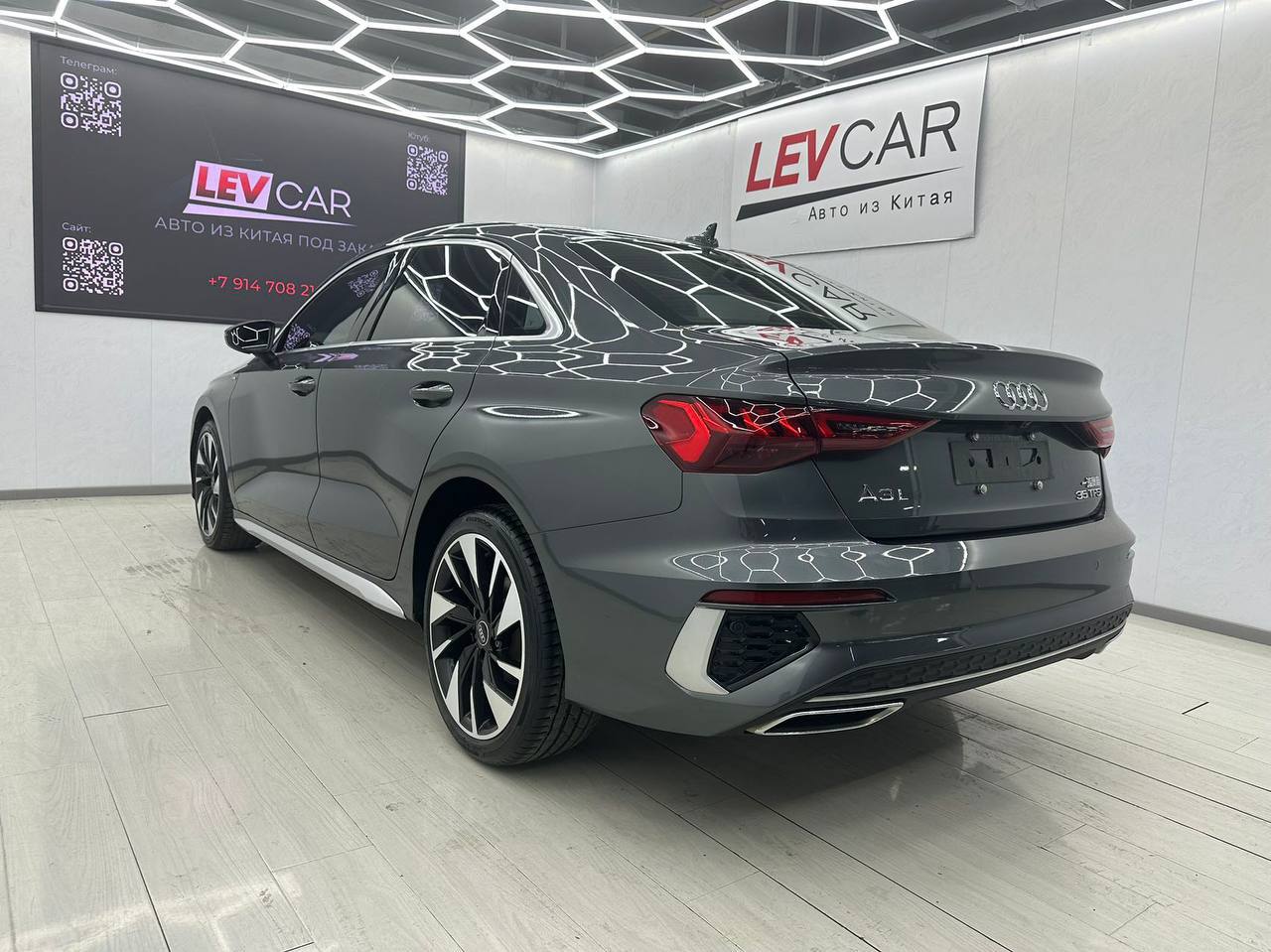 <b>Audi A3</b>, 2022

2 300 000 р.

22000 км

• Двигатель: 1.4л
• Топливо: бензин
• Привод: передний
• Кузов: седан
