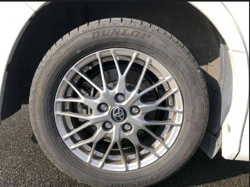 <b>TOYOTA VOXY</b>, 2021

2 350 000 р.

75 000 км

• Двигатель: 1.8л
• Топливо: гибрид
• Привод: передний
