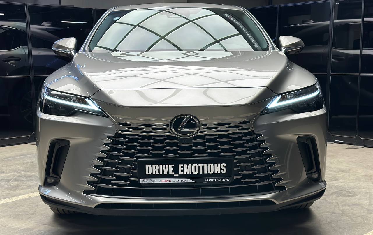 <b>Lexus RX V</b>, 2025

7 800 000 ₽

• Двигатель: 2.0л
• Топливо: бензин
• КПП: автомат
• Привод: полный
• Кузов: кроссовер
