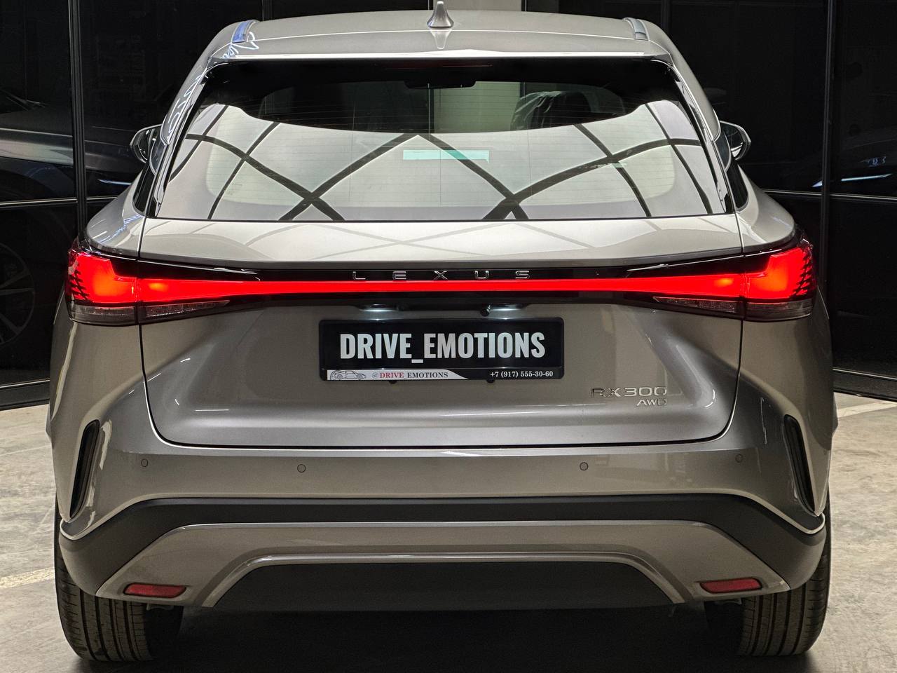 <b>Lexus RX V</b>, 2025

7 800 000 ₽

• Двигатель: 2.0л
• Топливо: бензин
• КПП: автомат
• Привод: полный
• Кузов: кроссовер
