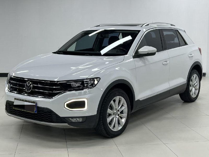 <b>Volkswagen T-ROC</b>, 2022

2 291 000 р.

30000 км
Цвет: Оригинальный окрас

• Двигатель: 1.4л
• Топливо: бензин
• КПП: автомат
• Привод: передний
• Кузов: кроссовер
