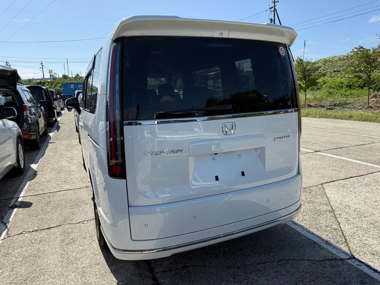 ⚓ В порту
⏳ Время поиска: 5 дней
🚘 **HONDA STEPWGN SPADA**
⏺ Год: 2022
⏺ Пробег: 31 000 км
⏺ Оценка: 4,5 B
⏺ Комплектация: 1.5 SPADA (RP6)
💸 Ориентировочная цена в Москве: 
**2,650 млн ₽
**
📲[Для связи с нами пишите сюда!](https://t.me/JapanBus_bot)
📞Консультация по телефону:  **+7(495)-118-40-38**** **
➡[Наш сайт](https://japan-bus.ru/)