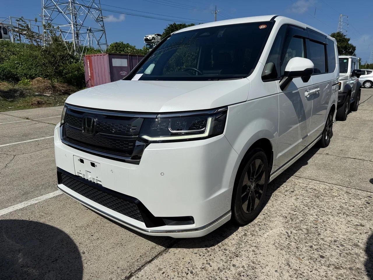⚓ В порту
⏳ Время поиска: 5 дней
🚘 **HONDA STEPWGN SPADA**
⏺ Год: 2022
⏺ Пробег: 31 000 км
⏺ Оценка: 4,5 B
⏺ Комплектация: 1.5 SPADA (RP6)
💸 Ориентировочная цена в Москве: 
**2,650 млн ₽
**
📲[Для связи с нами пишите сюда!](https://t.me/JapanBus_bot)
📞Консультация по телефону:  **+7(495)-118-40-38**** **
➡[Наш сайт](https://japan-bus.ru/)