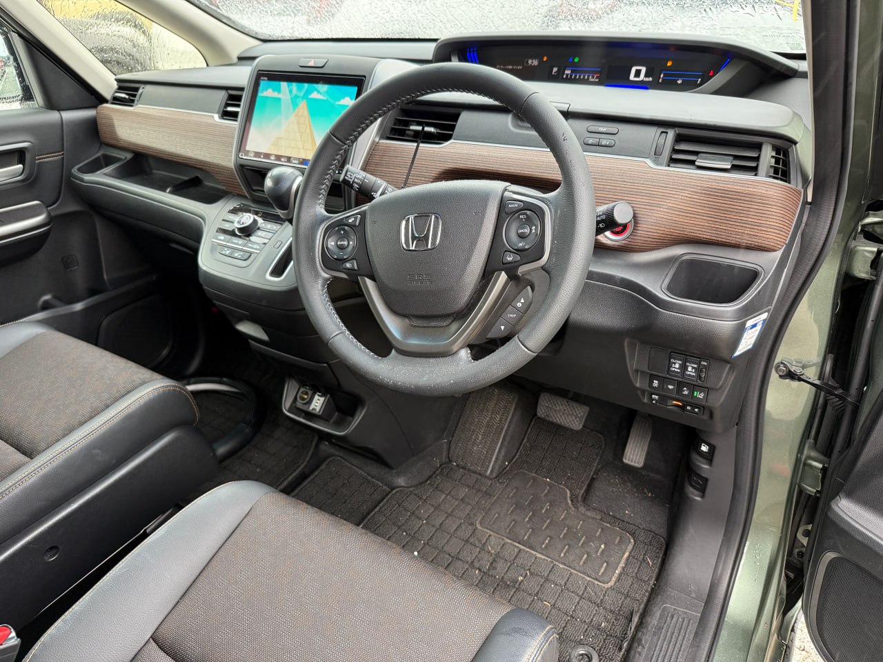 ⚓️ В порту
⏳ Время поиска: 10 дней
🏎 Honda Freed+
🗓 Год: 2021
🏃 Пробег: 39 000 км
🟣Оценка: 4.5 B
🔘Комплектация: 1.5 CROSSTAR Honda Sensing

💰Ориентировочная цена с доставкой во Владивосток **1 891 000 ₽**

✍️ [Для связи с нами пишите сюда!](https://t.me/JapanBus_bot)
📞**+7(495)-118-40-38**** **
➡️[Наш сайт](https://japan-bus.ru/)