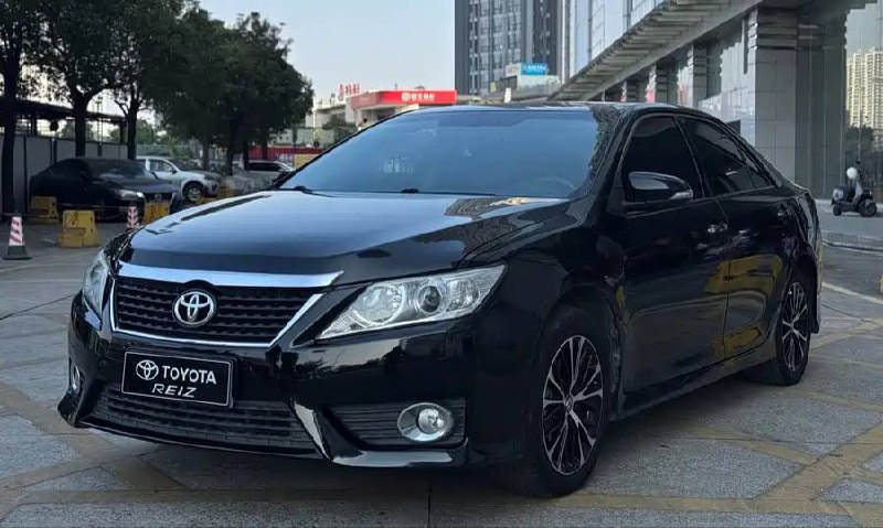 <b>Toyota Camry</b>, 2012

1 760 000 р.

120 000 км

• Двигатель: 2.0л
• Топливо: бензин
• Привод: передний
