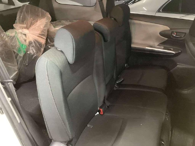 🟦🟦🟦🟦
на нашей стоянке в Японии 🇯🇵

🚘 **TOYOTA WISH**
🗣** Год выпуска: **2012 год 2 месяц 
🗣 **Двигатель:** 1.8 л.
🗣 **Привод: **Передний привод 
🗣 **Пробег: **85.000 км.
🗣 **Оценка: **3.5 балла 
🗣 **Комплектация: **S

💸 Стоимость — **1.270.000₽
**————————————**
**📲 [**ВЫКУПИТЬ ДАННЫЙ АВТО**](https://wa.me/+79242394776)