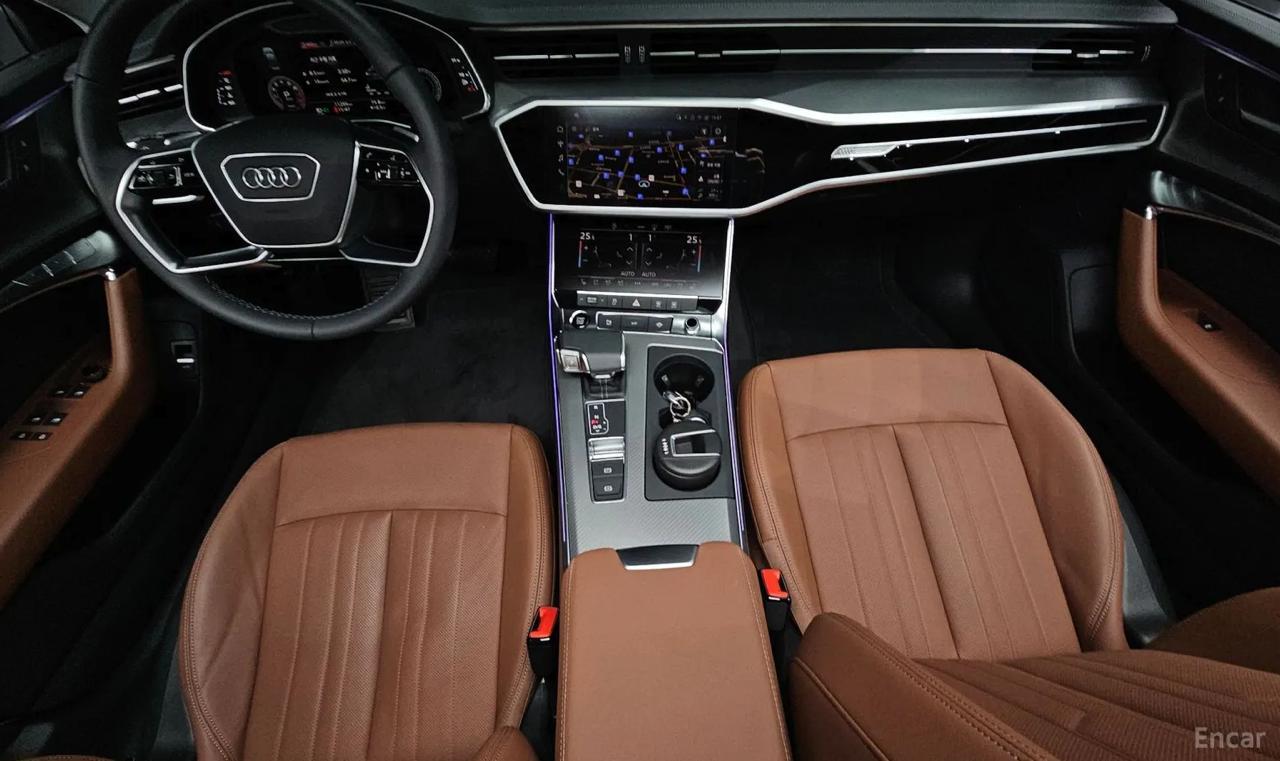 <b>Audi A6 45 TFSI</b>

5 482 037 ₽

11295 км
Цвет: белый

• Двигатель: 1.984л
• Топливо: бензин
