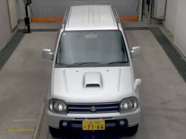 <b>SUZUKI JIMNY</b>, 2012

730 000 ₽

69 000 км

• Двигатель: 0.66л
• КПП: автомат
• Привод: полный
