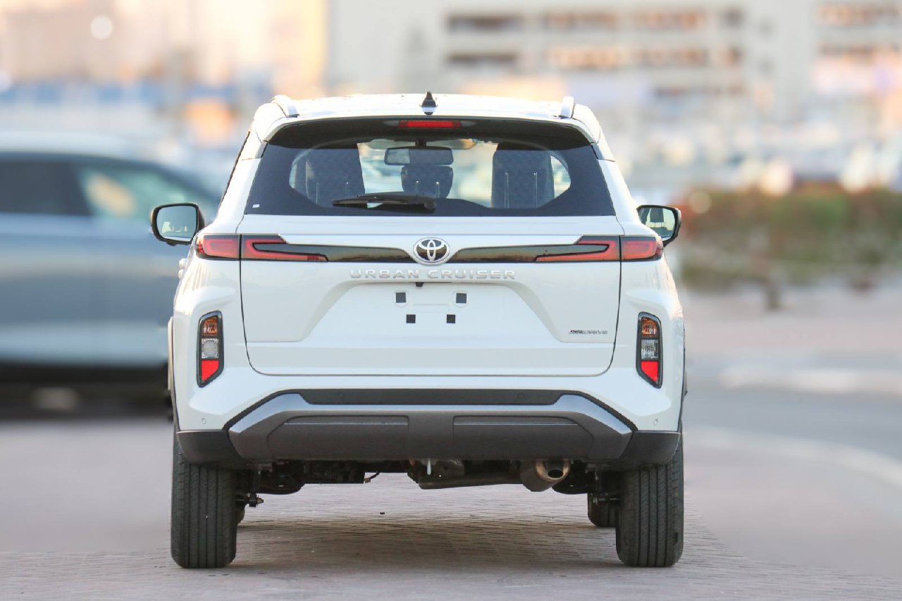 <b>Toyota Urban Cruiser</b>, 2025

2 999 000 р.

• Двигатель: 1.5л
• Топливо: бензин
• КПП: автомат
• Привод: передний
