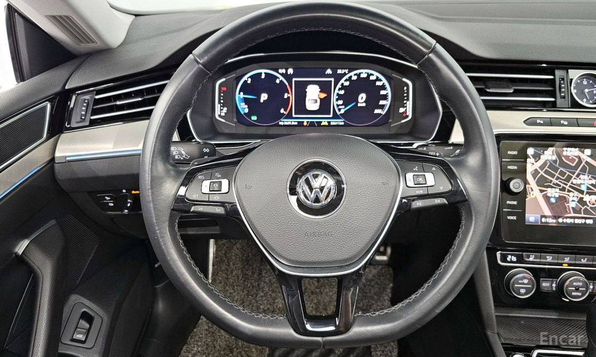 <b>Volkswagen Arteon</b>, 2020

3 100 000 р.

55000 км

• Двигатель: 2.0л
• Топливо: дизель
• Привод: передний
