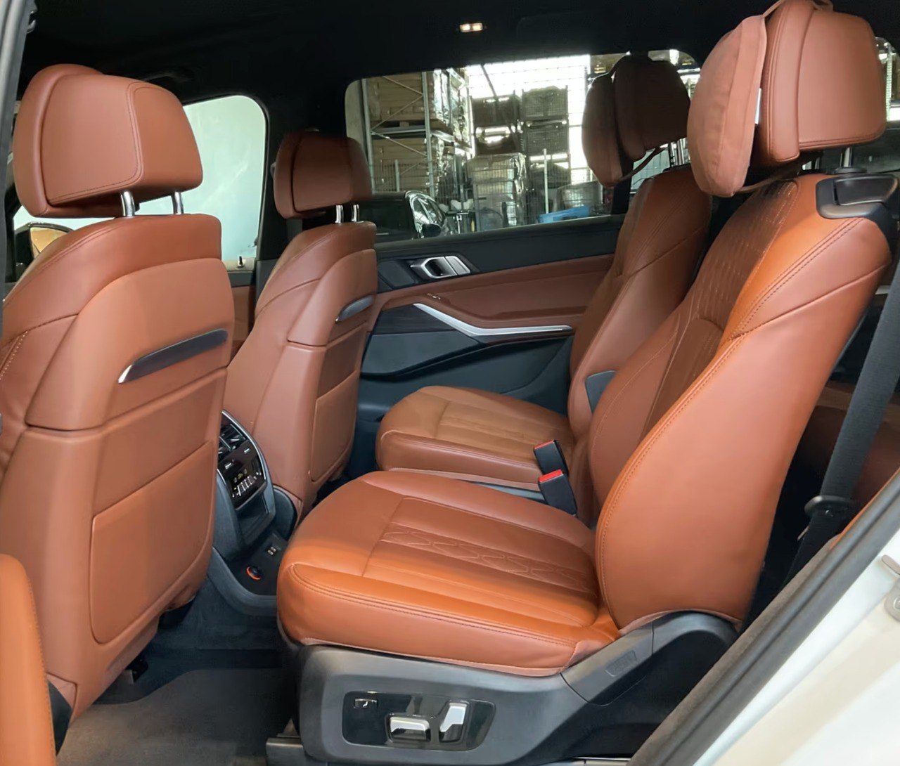 <b>BMW X7</b>, 2024

12 790 000 ₽

23 100 км

• Двигатель: 3.0л
• Топливо: дизель
• Привод: полный
• Кузов: внедорожник
