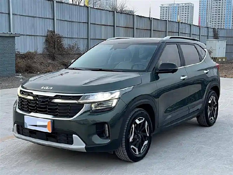 <b>KIA Seltos</b>, 2023

2 289 000 р.

6 068 км

• Двигатель: 1.5л
• Топливо: бензин
• КПП: вариатор
• Привод: передний
• Кузов: кроссовер
