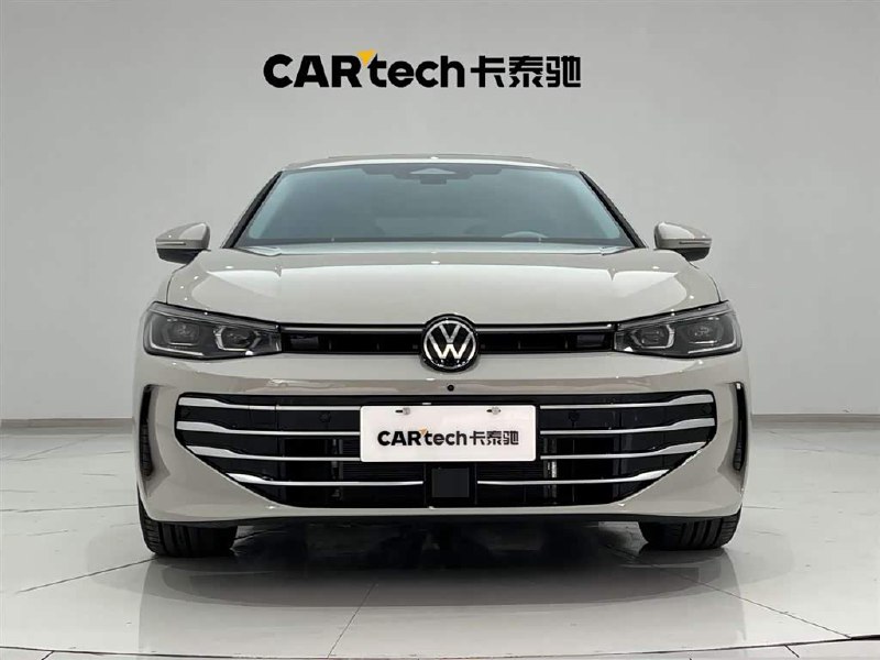 Volkswagen Passat 2025 Pro 380TSI Dragon Yun Edition 2025