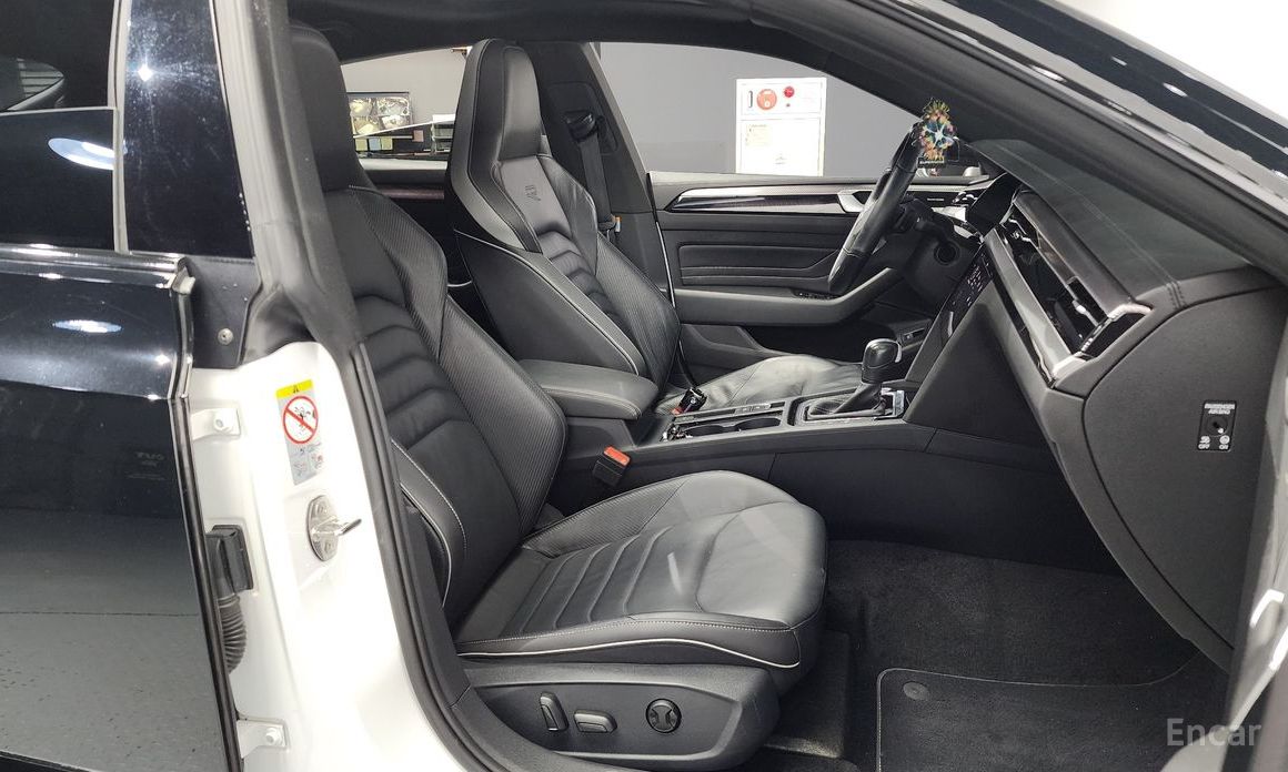 <b>Volkswagen Ateon</b>, 2022

4 239 000 ₽

49987 км

• Двигатель: 2.0л
• Топливо: дизель
• КПП: механика
• Привод: полный
