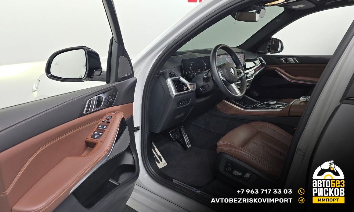 <b>BMW X5 (G05)</b>, 2024

12 388 014 ₽

28 261 км

• Двигатель: 3.0л
• Топливо: бензин
• КПП: автомат
• Привод: полный
• Кузов: кроссовер
