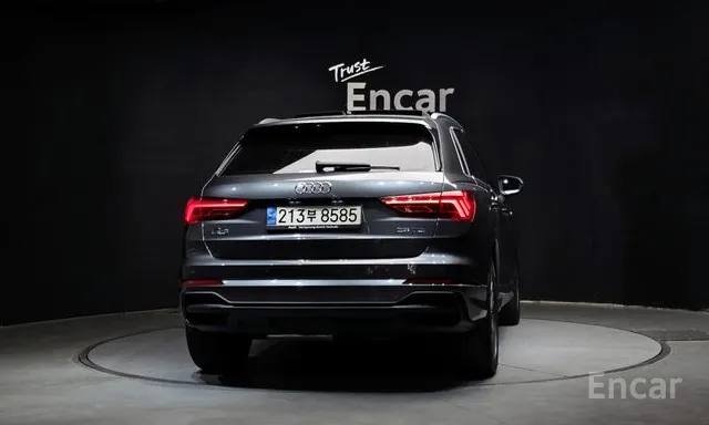 <b>AUDI Q3 35 TDI Premium</b>, 2023

4 318 000 ₽

16 210 км

• Двигатель: 2.0л
• Топливо: дизель
• Привод: передний
• Кузов: кроссовер
