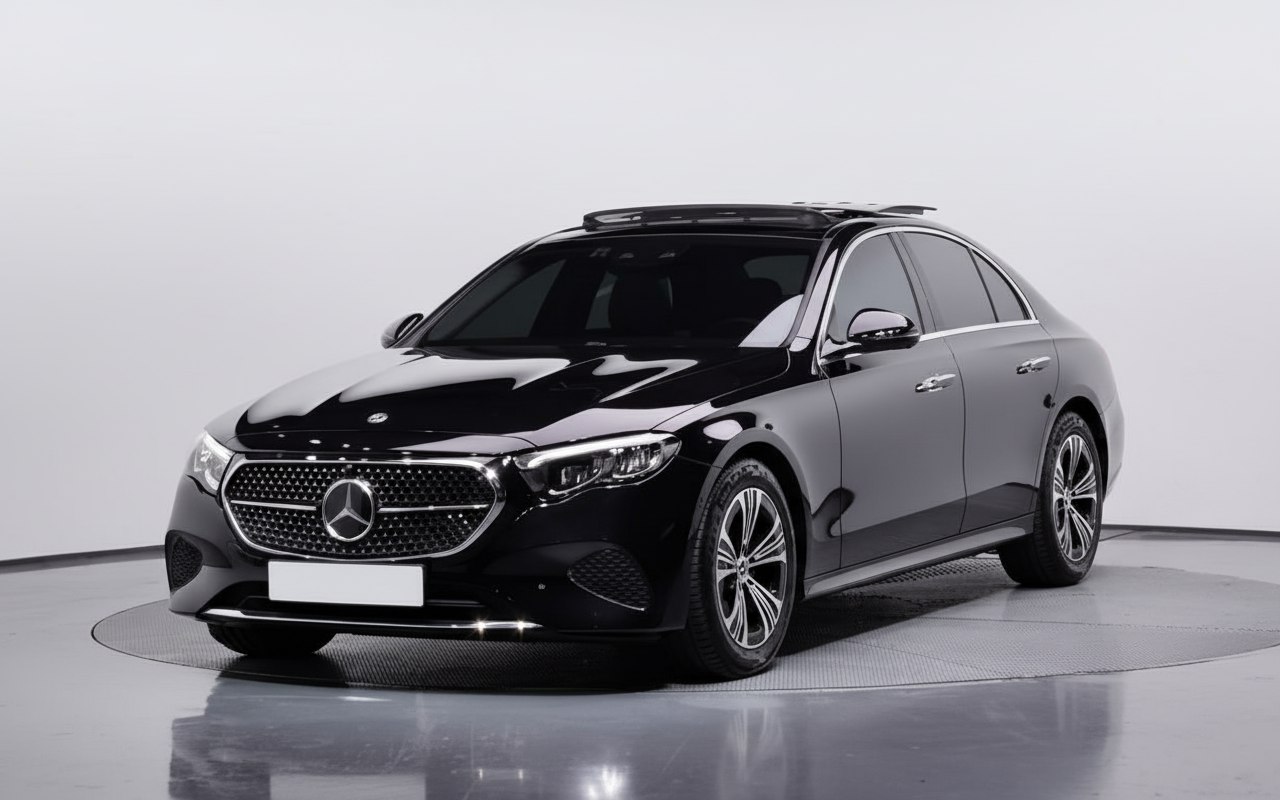 <b>Mercedes-Benz E200</b>, 2024

6 200 000 ₽

3 971 км

• Двигатель: 2.0л
• Топливо: бензин
• КПП: автомат
• Привод: задний
